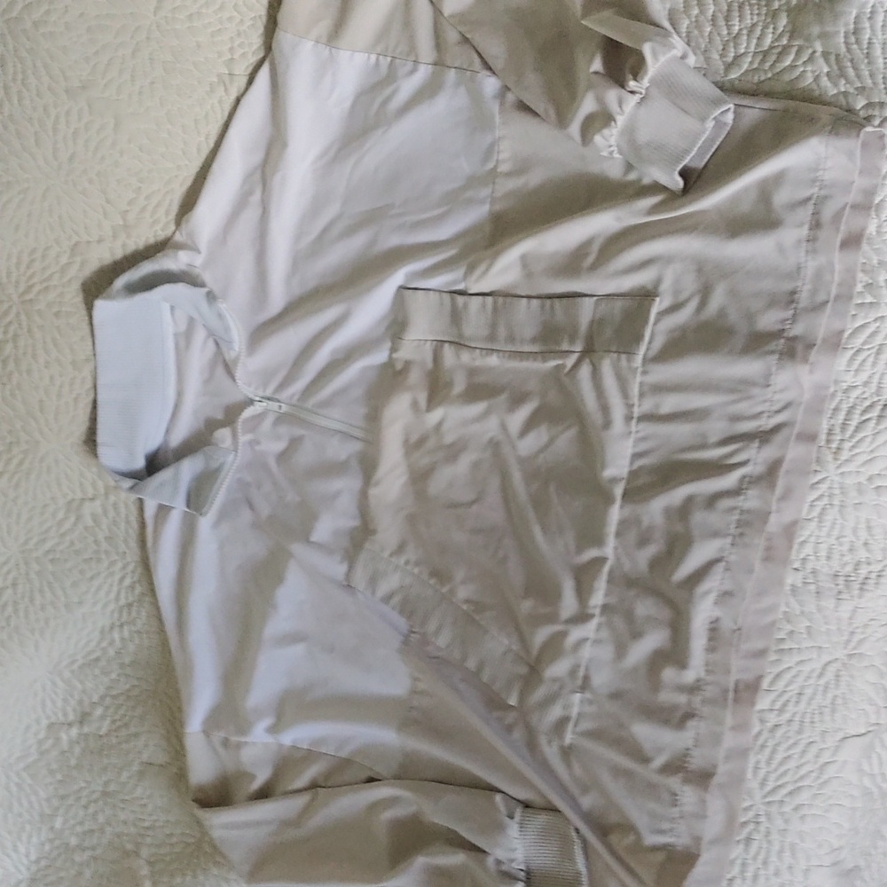 ALO Yoga Cream Pullover Windbreaker Large